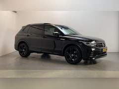 Volkswagen Tiguan Allspace - 1.5 TSI DSG R-Line Business+ 7p. Panoramadak Camera Navigatie Stoelverwarming Trekhaak