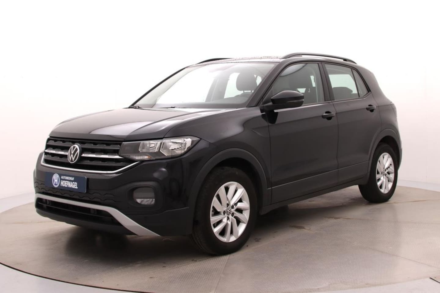 Volkswagen T-Cross - 1.0 TSI Life | Automaat | Adaptive cruise control | CarPlay | Stoelverwarming | Camera - AutoWereld.nl