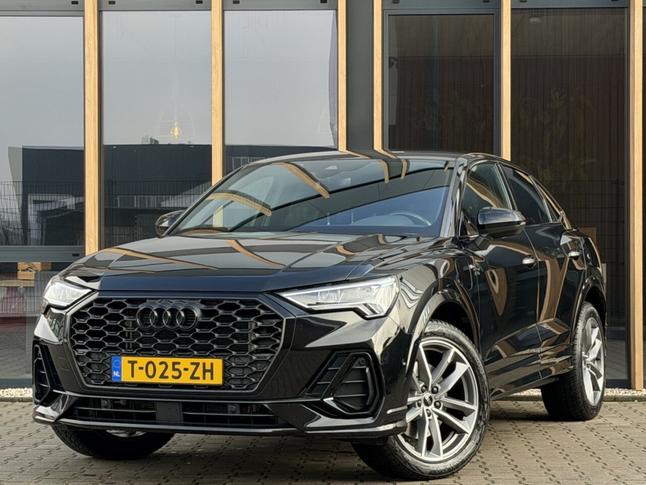 Audi Q3 Sportback - 45 TFSI e S Edition 45 TFSI e S Edition - AutoWereld.nl