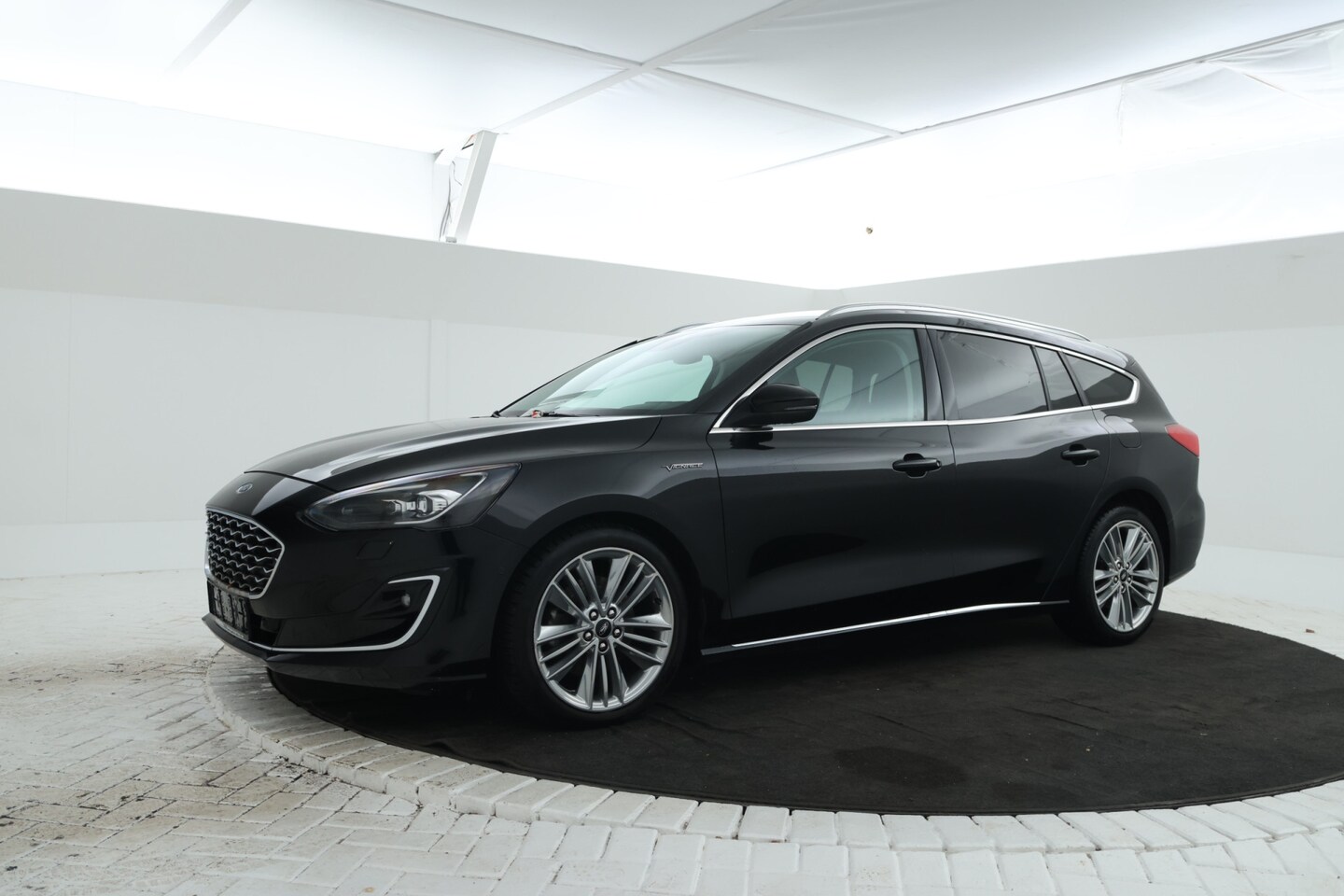 Ford Focus Wagon - 1.5 EcoBlue Vignale Volleder, Panorama, Climate, - AutoWereld.nl