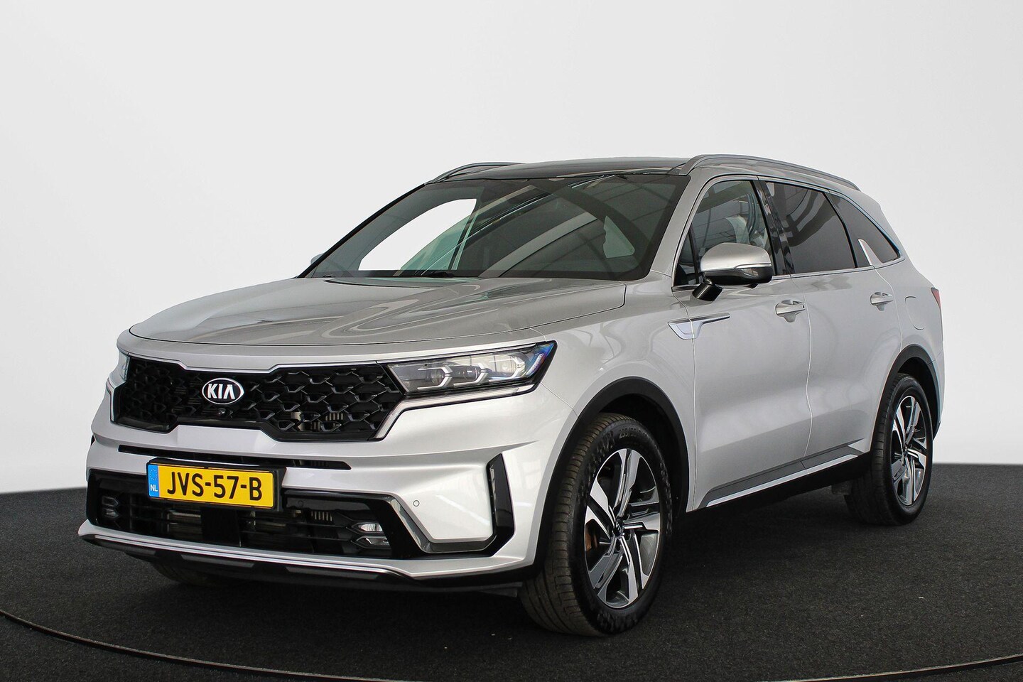 Kia Sorento - 1.6 T-GDI Plug-in Hybrid 4WD ExecutiveLine Panoramadak Trekhaak Stoelventilatie Head-Up - AutoWereld.nl