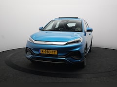 BYD Atto 3 - Comfort 60 kWh SOH 93, 7% | Warmtepomp | 360° Camera | Leer | Panoramadak