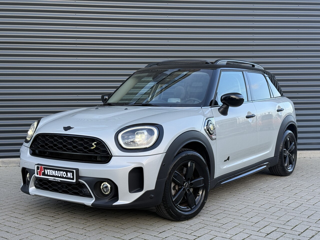 MINI Countryman - 2.0 Cooper SE ALL4 Pano/H&K/Camera - AutoWereld.nl