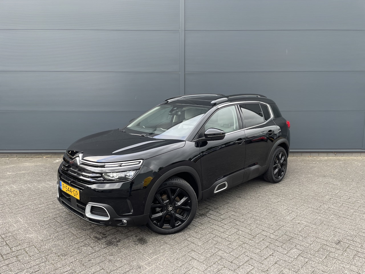 Citroën C5 Aircross - 180pk Shine (Elektrisch Schuifdak - Trekhaak - Leder - Stoelverwarming - 360gr Camera - 19 - AutoWereld.nl