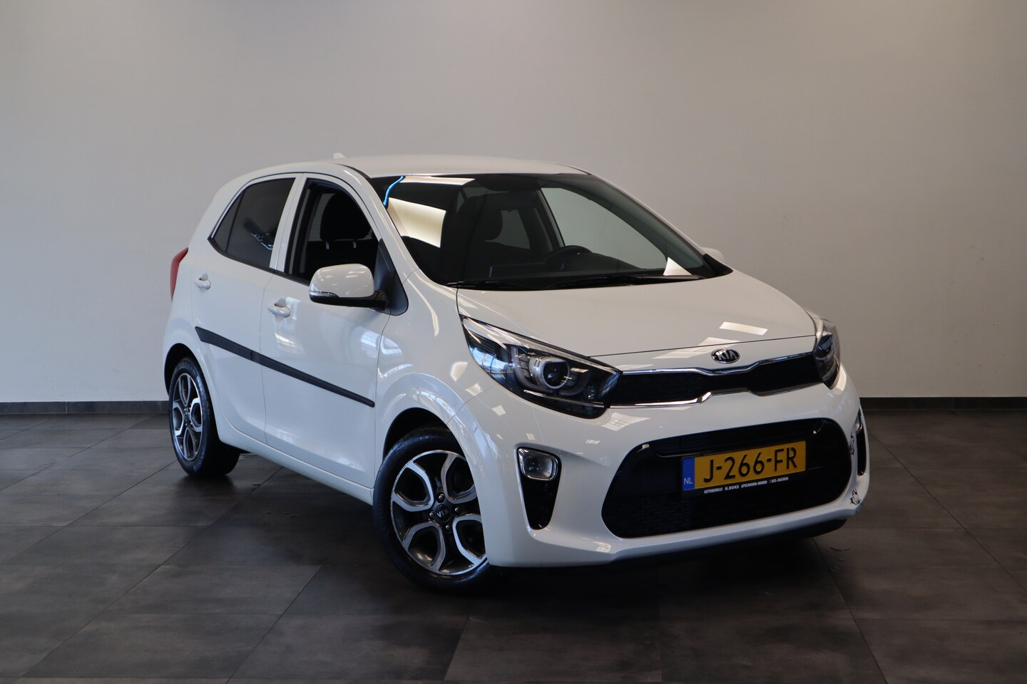 Kia Picanto - 1.0 MPi DynamicPlusLine NAVI Climate - AutoWereld.nl