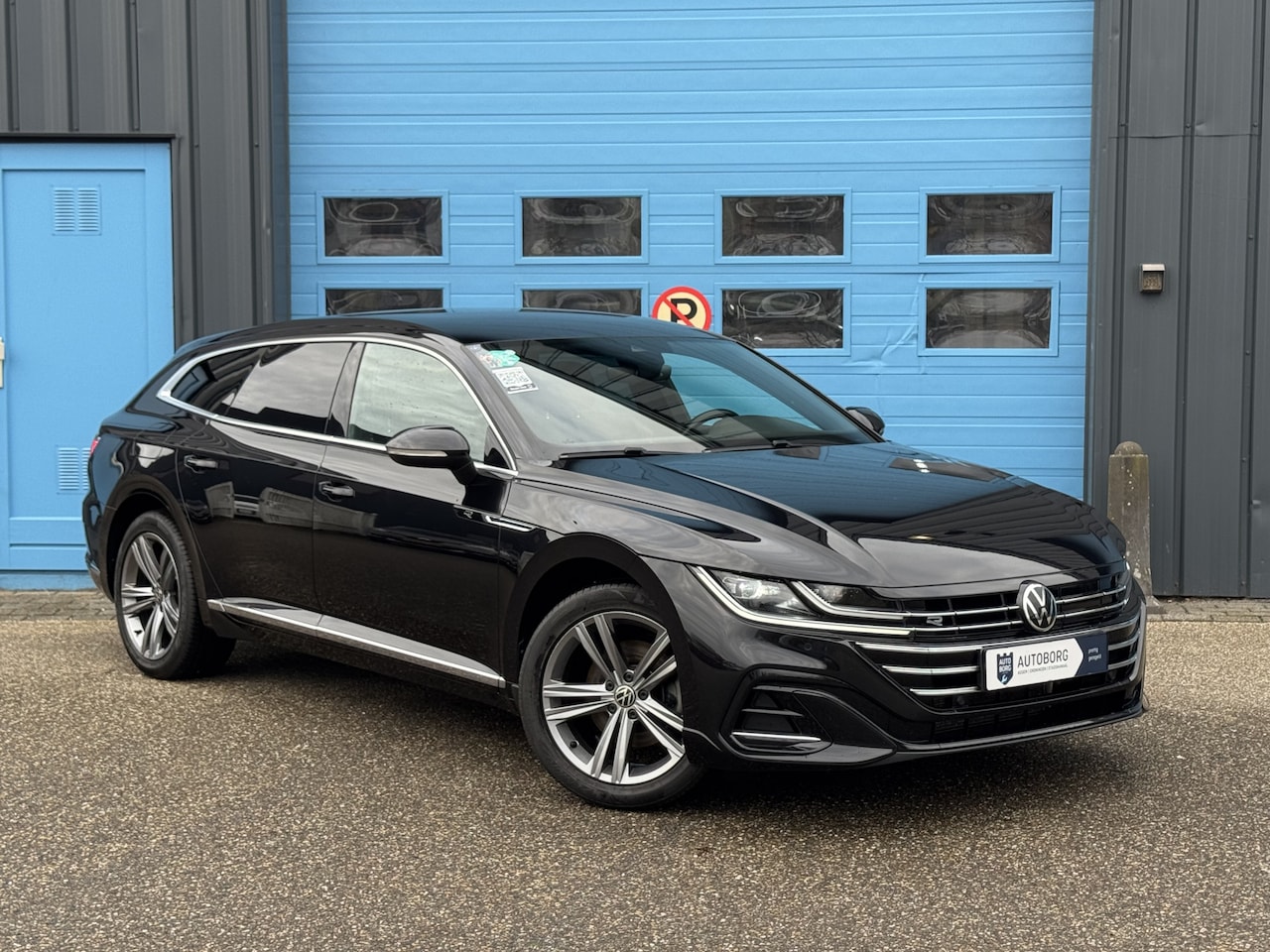 Volkswagen Arteon Shooting Brake - 1.4 TSI eHybrid R-Line Business+ GRATIS Afleverpakket! | Trekhaak | IQ Light |  Adaptive C - AutoWereld.nl