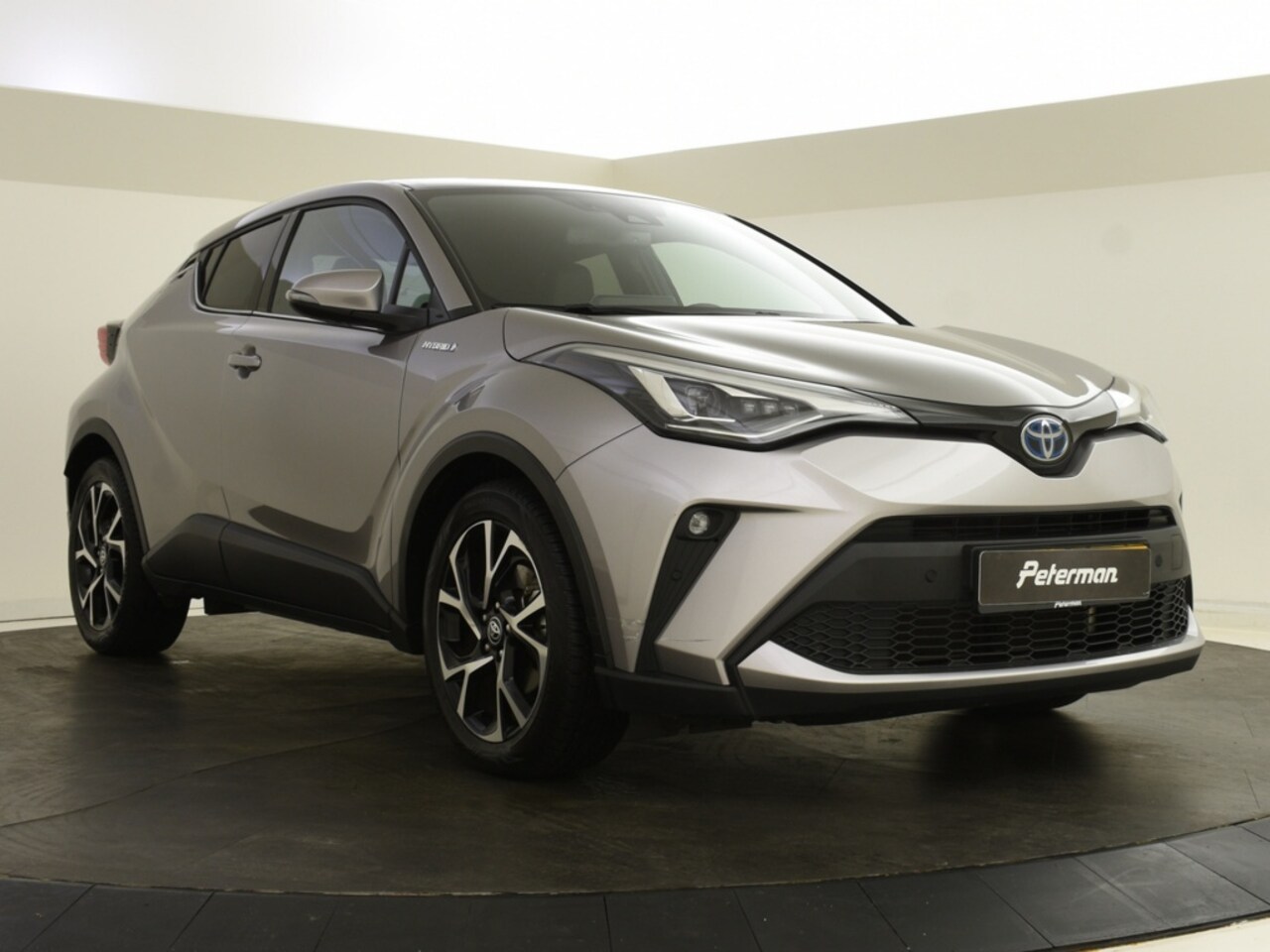 Toyota C-HR - 2.0 Hybrid Style Luxury | PDC V+A | All-seasons | Blindspot - AutoWereld.nl