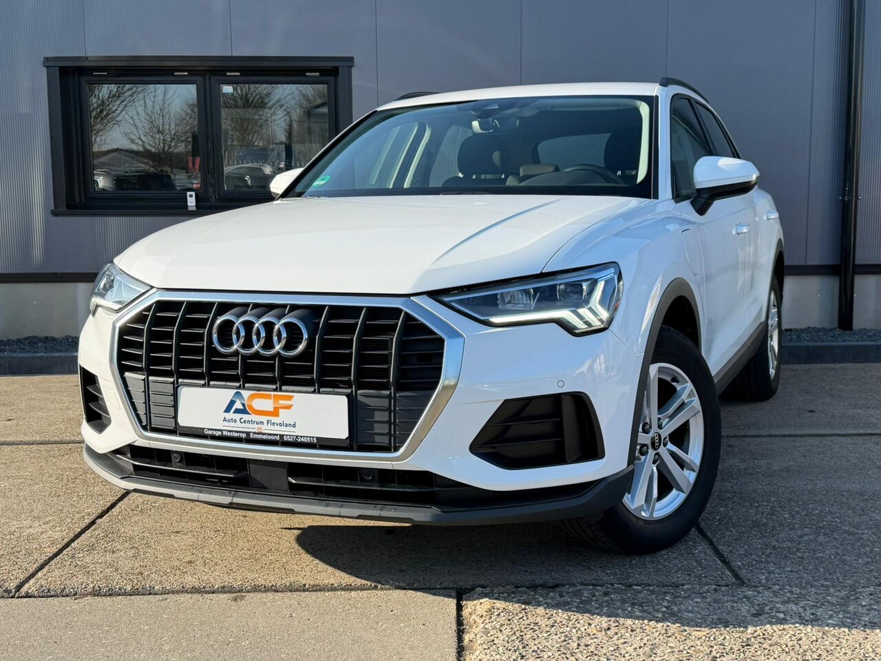 Audi Q3 - 45 TFSI e S edition / LED / TREKHAAK / NAVI / luxe stoelen enz.. - AutoWereld.nl