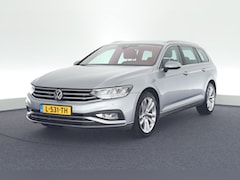 Volkswagen Passat Variant - 1.5 TSI 150pk DSG Elegance Business + Camera Head-Up Virtual Cockpit Navigatie