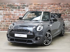MINI Cabrio - Cooper S Hammersmith Automaat / Navigatie / Head-Up Display / Stoelverwarming / Leder / Ca