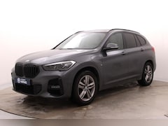 BMW X1 - XDrive25e M Sport High Executive | Trekhaak | Schuifdak | HeadUp Display | Adaptive Cruise
