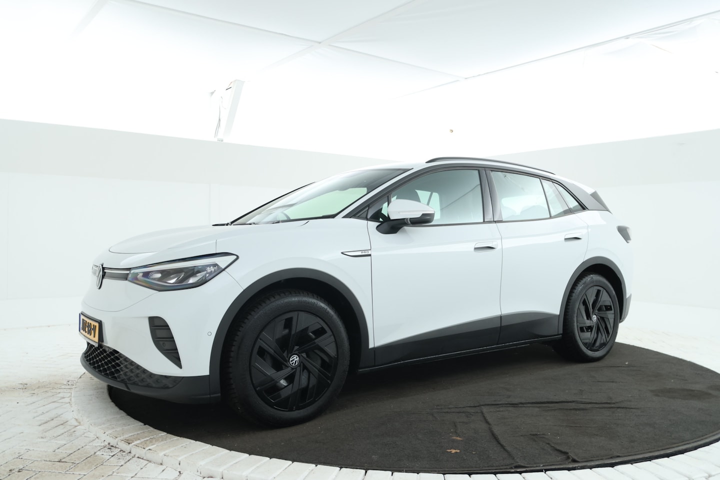 Volkswagen ID.4 - Pro 77 kWh Memoryseats, head up, climate - AutoWereld.nl