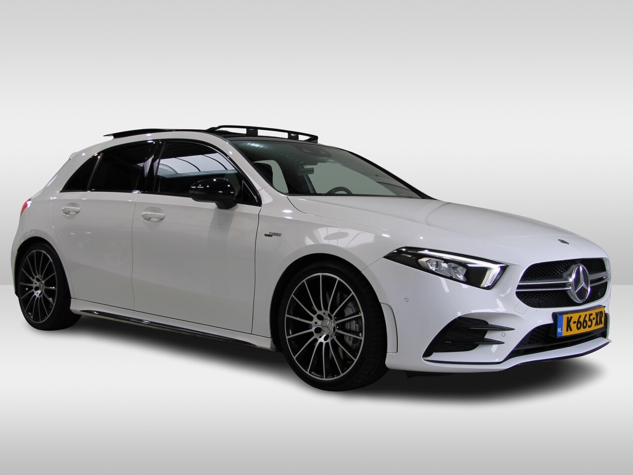 Mercedes-Benz A-klasse - A35 AMG 306pk 4MATIC | Pano | Burmester - AutoWereld.nl