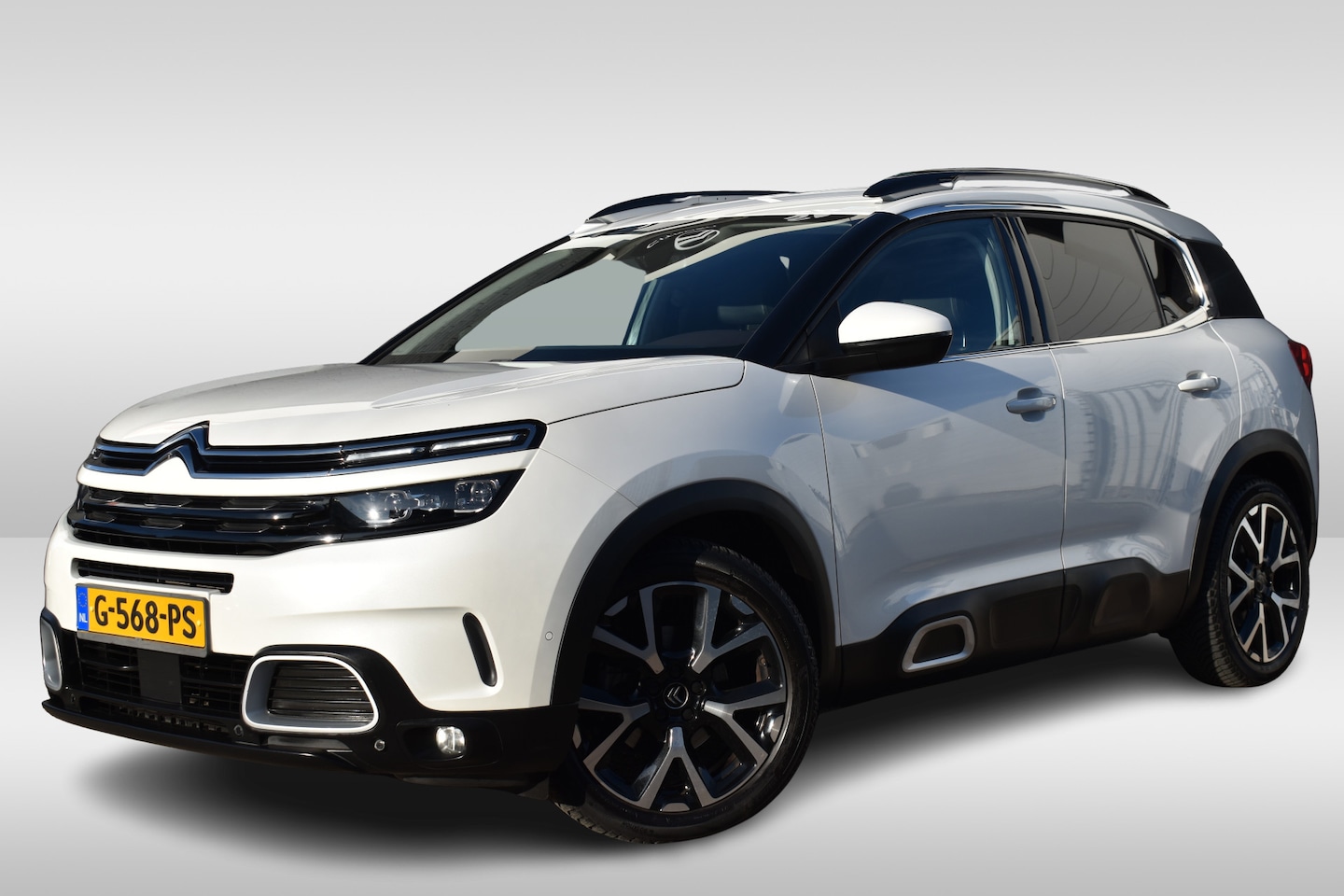 Citroën C5 Aircross - PureTech 180 EAT8 Automaat Business Plus | Max Aanhangergewicht 1500 kg! | Navigatie | App - AutoWereld.nl