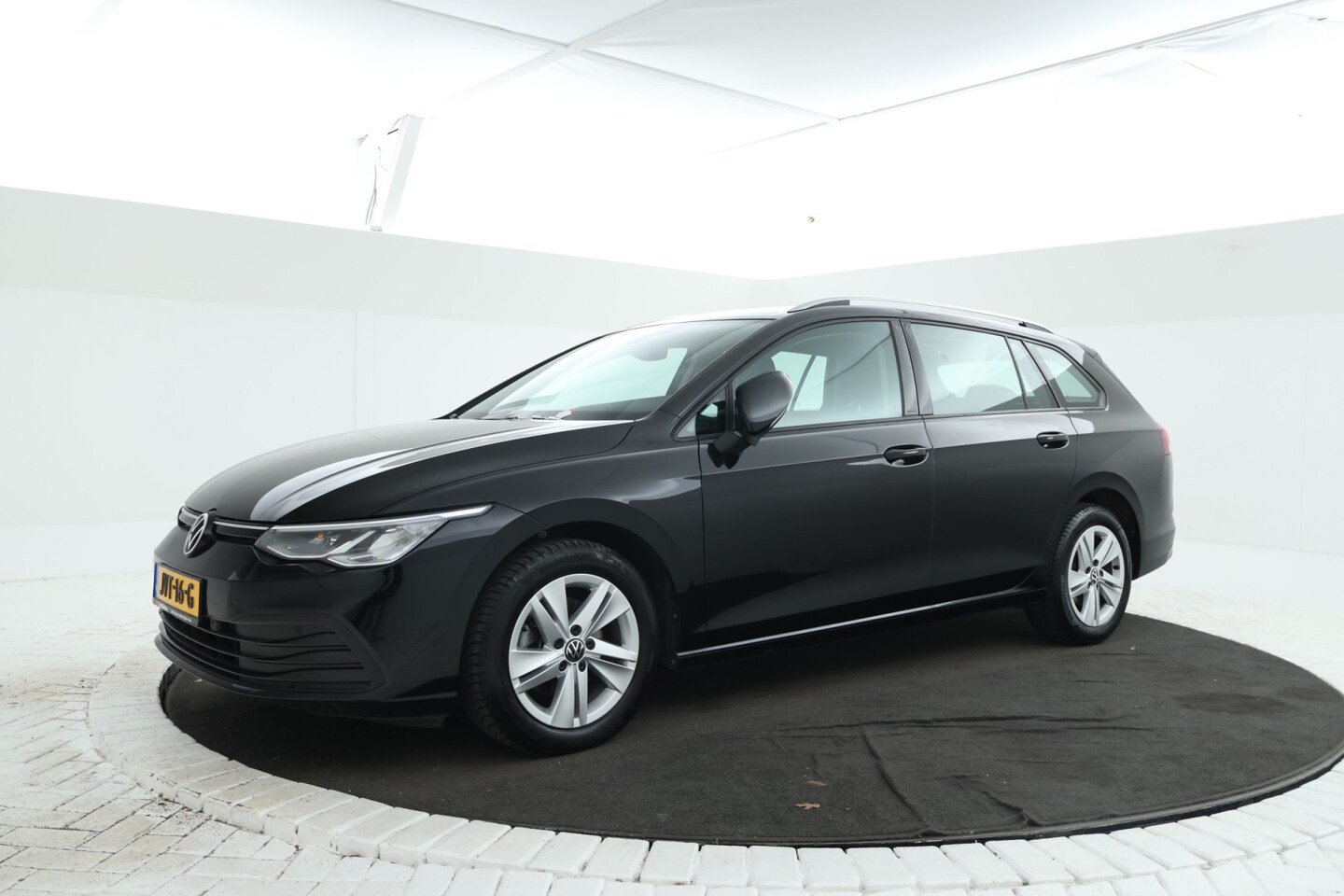 Volkswagen Golf Variant - 1.0 TSI Life Apple carplay, navigatie, Climate, - AutoWereld.nl