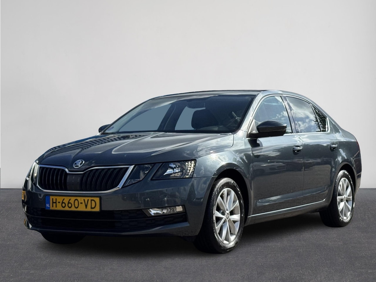 Skoda Octavia - 1.0 TSI Greentech Business Edition | Navi | Cruise | PDC | Clima + Stoelverw. | Carplay ( - AutoWereld.nl