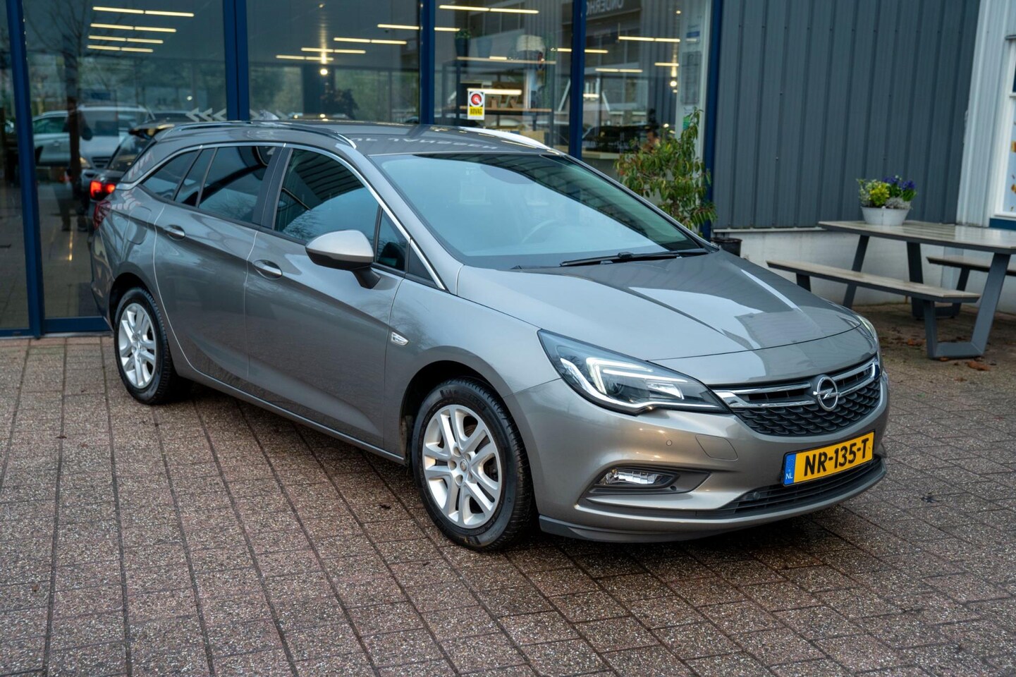 Opel Astra Sports Tourer - 1.0 Business+|Prijs rijklaar incl. 12 mnd garantie| Carplay/Android auto Nav PDC Camera Bl - AutoWereld.nl
