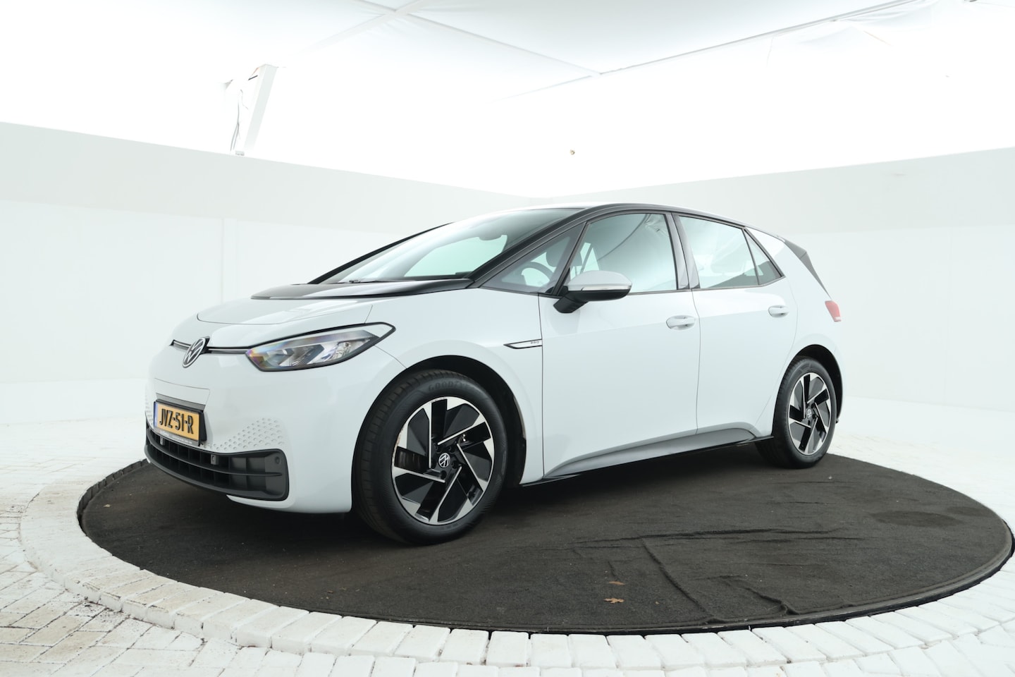 Volkswagen ID.3 - Pro 58 kWh Zwart dak, apple carplay, climate - AutoWereld.nl