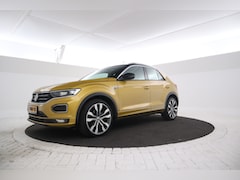 Volkswagen T-Roc - 1.5 TSI Sport Business R Automaat, R-line, Virtual, Panorama,