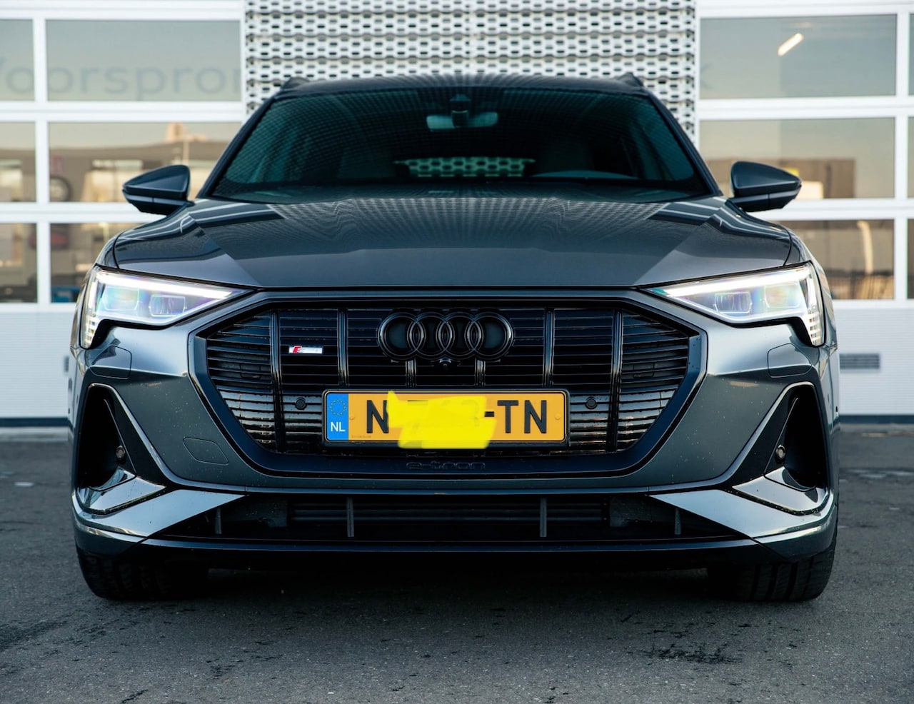 Audi e-tron - 55 quattro S edition | Supersportstoelen | Tour | B&O | 360 camera - AutoWereld.nl