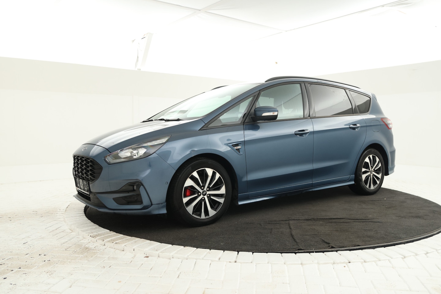 Ford S-Max - 2.0 TDCi ST-Line 7 Persoons, Navigatie, Leer, Climate, Trekhaak - AutoWereld.nl