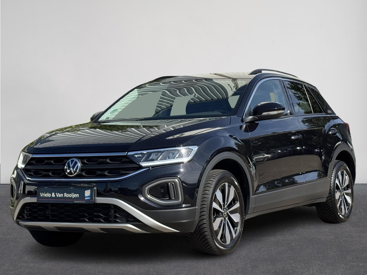 Volkswagen T-Roc - 1.5 TSI Goal Edition | Automaat | Stoelverwarming | ACC | Clima | Navi | PDC | Carplay | ( - AutoWereld.nl