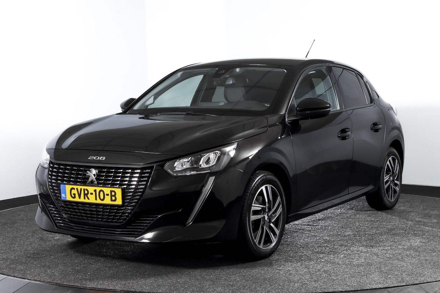 Peugeot 208 - 1.2 PureTech 100 PK Allure | Cruise | Stoelverw. | PDC | Camera | App. Connect | ECC | DAB - AutoWereld.nl