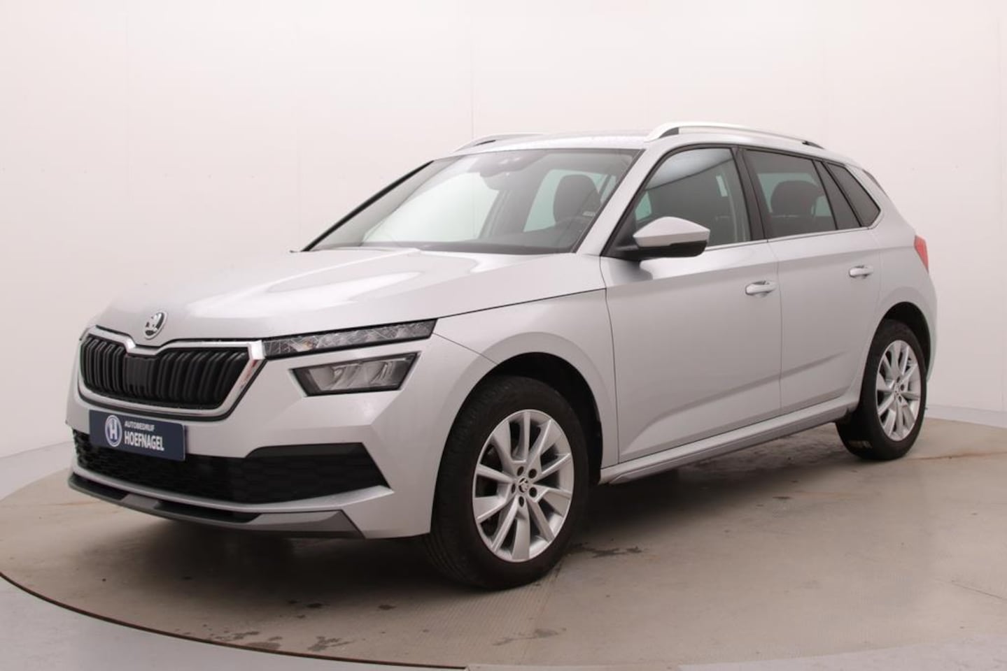 Skoda Kamiq - 1.0 TSI Style | Trekhaak | Adaptive Cruise | Stoelverw. | CarPlay | - AutoWereld.nl