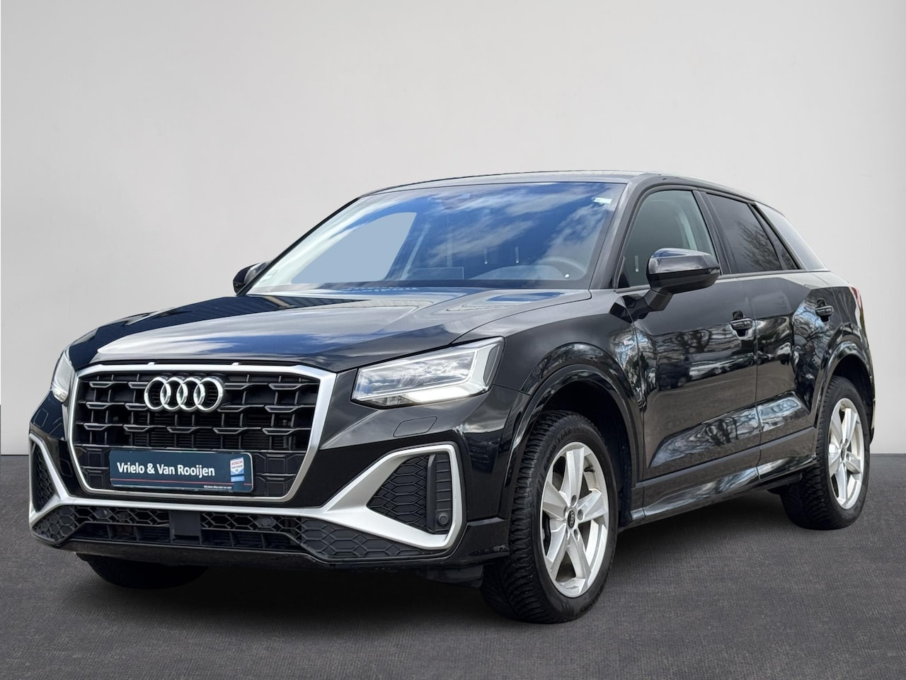 Audi Q2 - 35 TFSI S Edition | Camera | Airco | Navi | Extra getint glas | LM velgen | Verwarmde voor - AutoWereld.nl