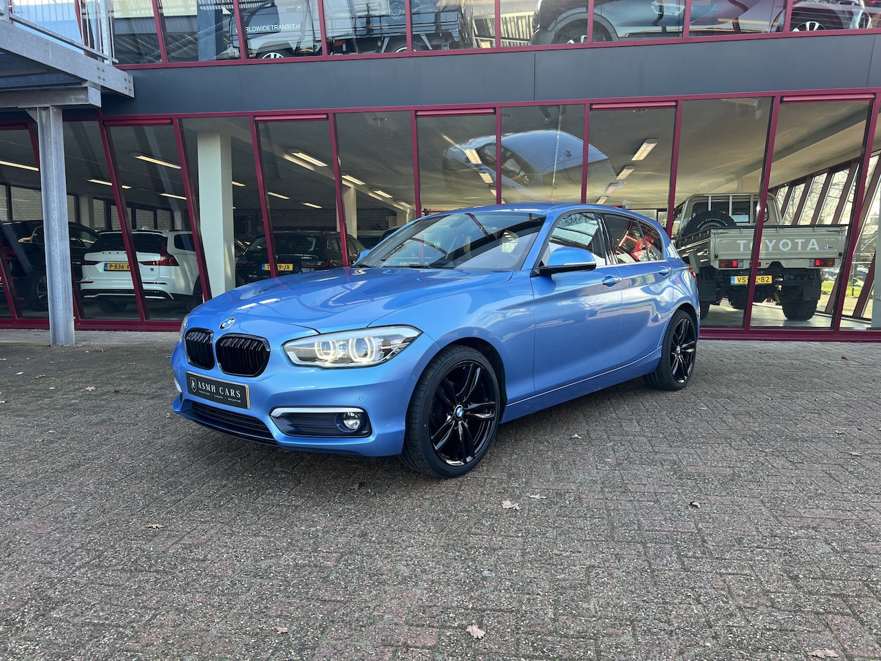 BMW 1-serie - 118i Corporate Lease Executive | CC | Camera | Sportstoelen | PDC | Winterwielen | - AutoWereld.nl