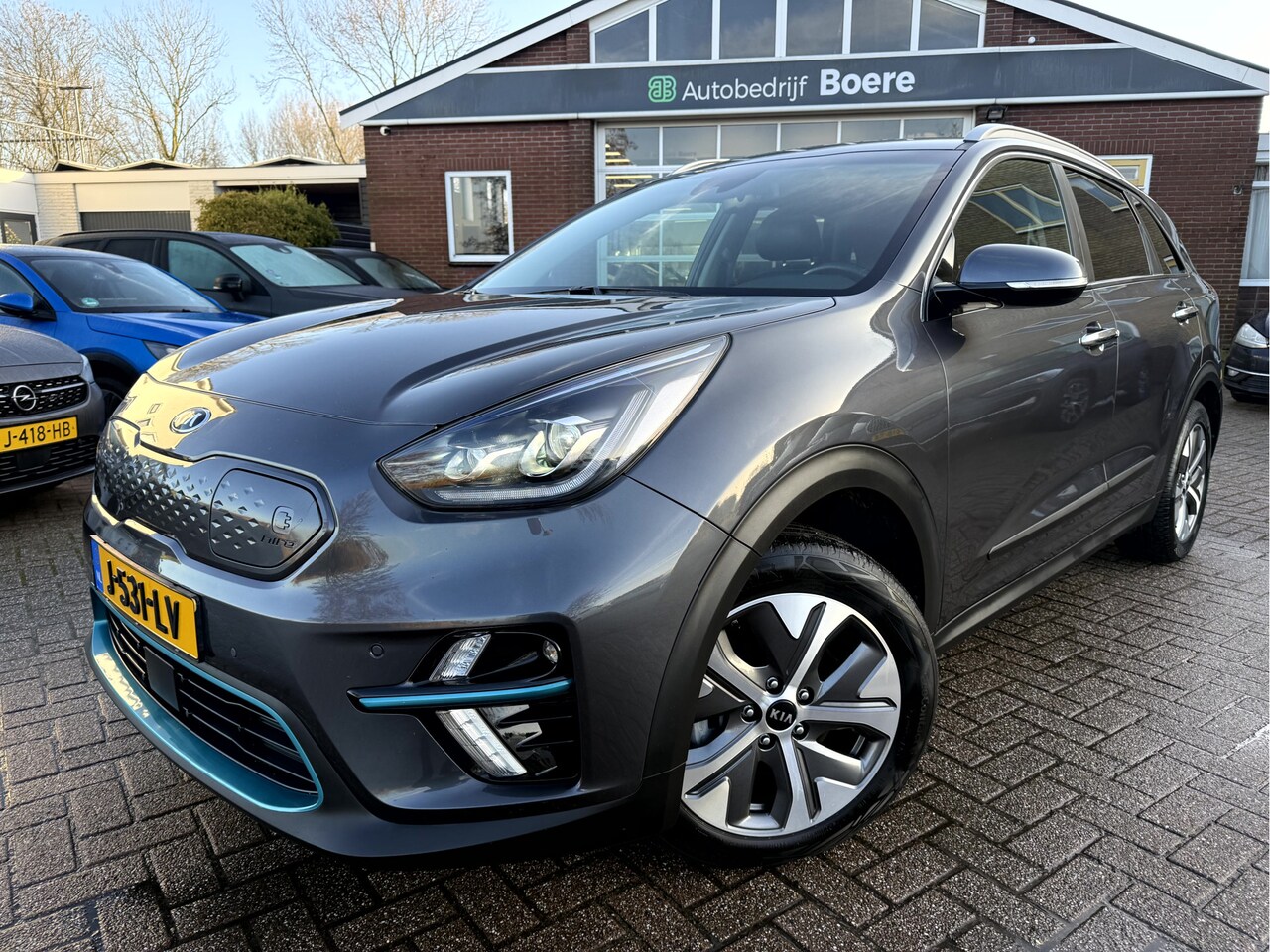 Kia e-Niro - ExecutiveLine 64 kWh 3-Fase, Leer, Camera, Stoel/Stuur Verwarming - AutoWereld.nl