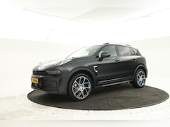 Lynk & Co 01 - 1.5 Zwarte Hemel, Panorama Dak, Black Pakket