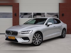 Volvo S60 - 2.0 163pk B3 Inscription - Leder - Wegklapbare trekhaak - Stoel & stuurverwarming - Memory