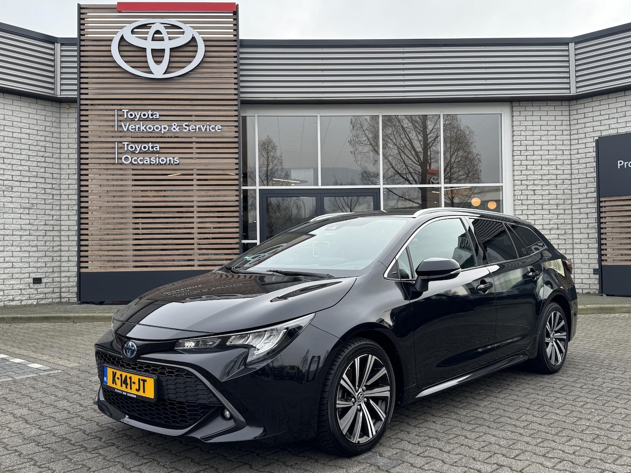 Toyota Corolla Touring Sports - 1.8 Hybrid Dynamic 1.8 Hybrid Dynamic - AutoWereld.nl