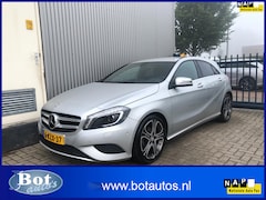 Mercedes-Benz A-klasse - 180 Edition XENON / TREKHAAK / CRUISE CONTROL / AIRCO / SENSOREN V+A / LMV