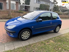 Peugeot 206 - 1.4-16V, Airco, Elektrische ramen, NAP label, in nieuwstaat, APK 12-06-2026