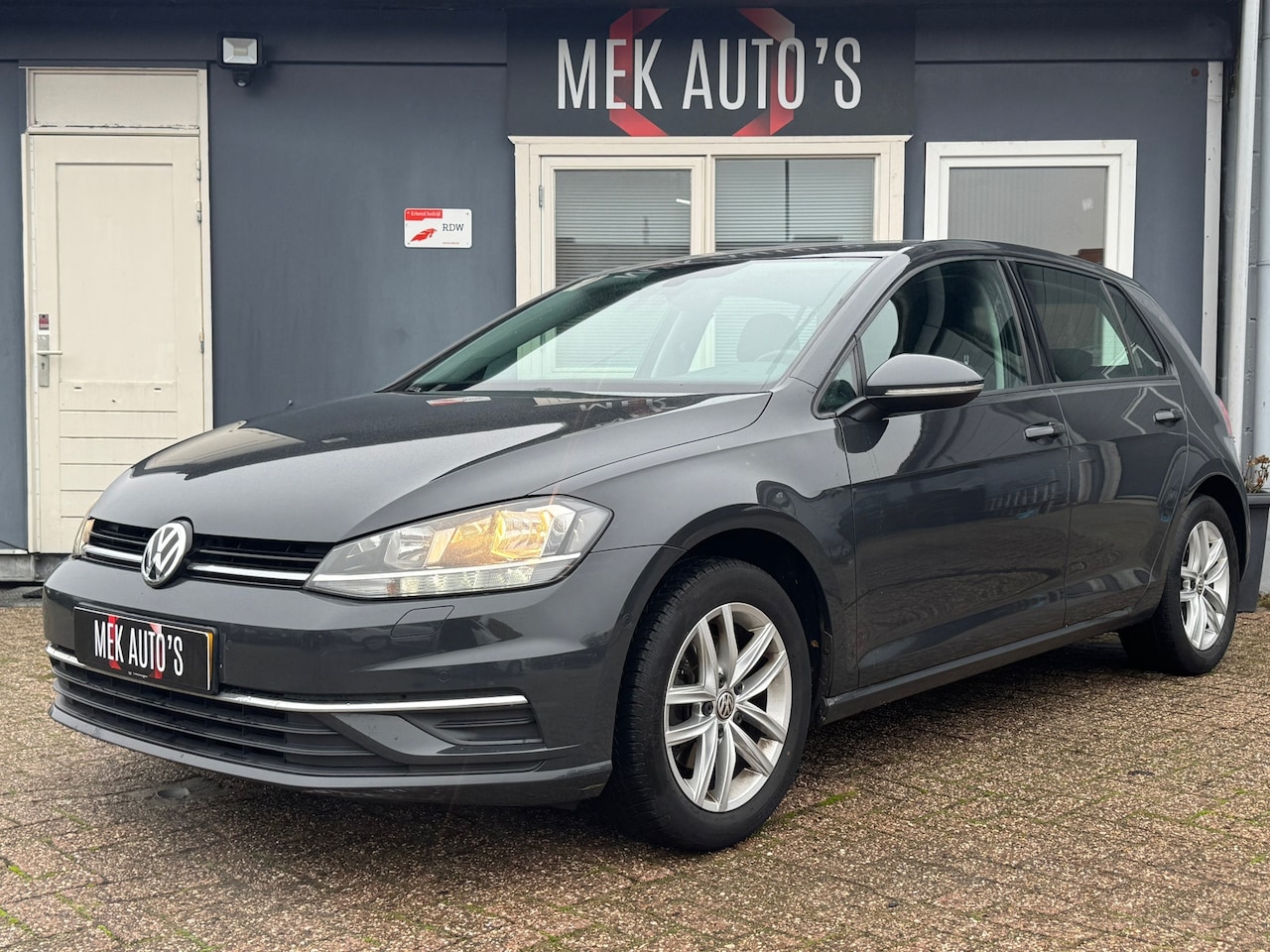 Volkswagen Golf - 1.5 TSI Highline Business R|Navi|ParkPilot| - AutoWereld.nl