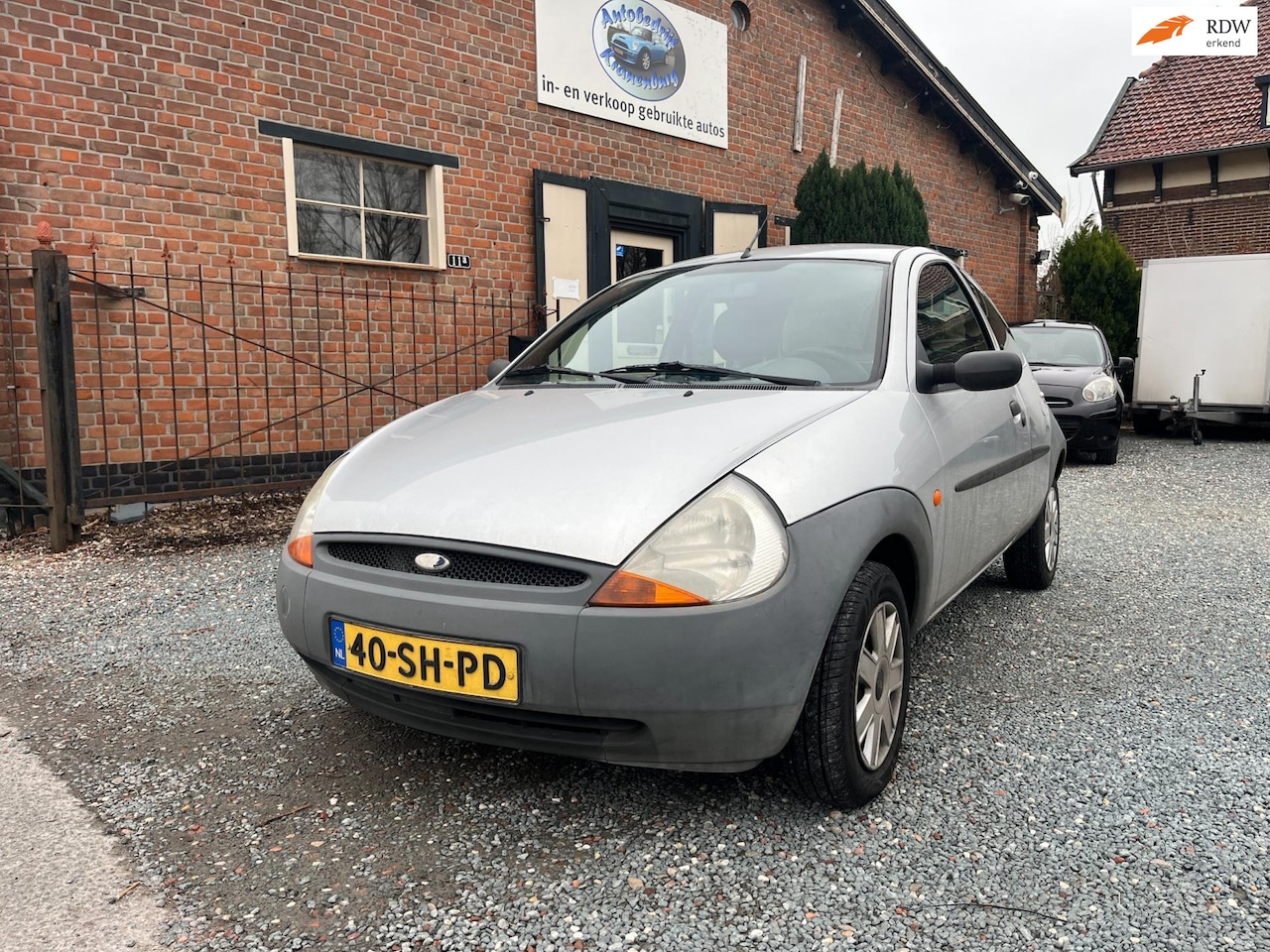 Ford Ka - 1.3 Style 1.3 Style ( Airco + Elektrische ramen ) - AutoWereld.nl