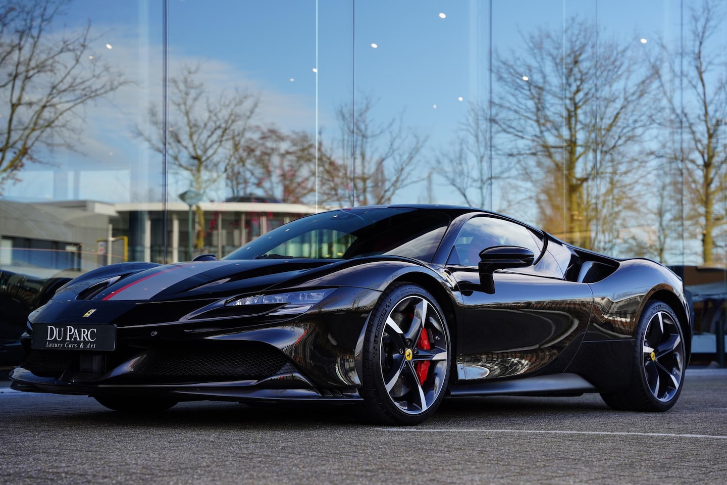 Ferrari SF90 Stradale - 4.0 V8 / Carbon Interieur + Exterieur / Lifting - AutoWereld.nl