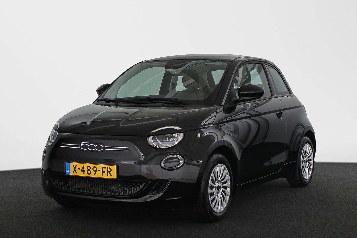 Fiat 500 - Urban 42 kWh Carplay Cruise control LED - AutoWereld.nl
