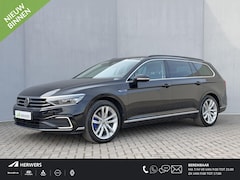 Volkswagen Passat Variant - 1.4 TSI GTE Business DSG / Wegklapbare Trekhaak 1600KG / Dealer Onderhouden / Standkachel