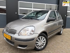 Toyota Yaris - 1.3 VVT-i Idols|BT Radio|1 Jaar APK|
