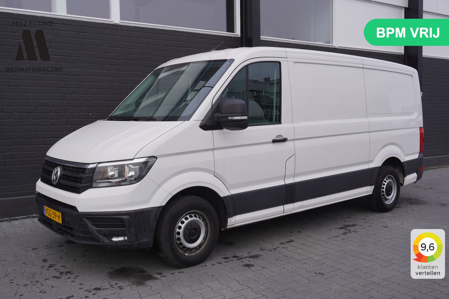 Volkswagen Crafter - 2.0 TDI 140PK L3H2 Automaat EURO 6 - Airco - Cruise - Camera - € 17.499,- Excl. - AutoWereld.nl