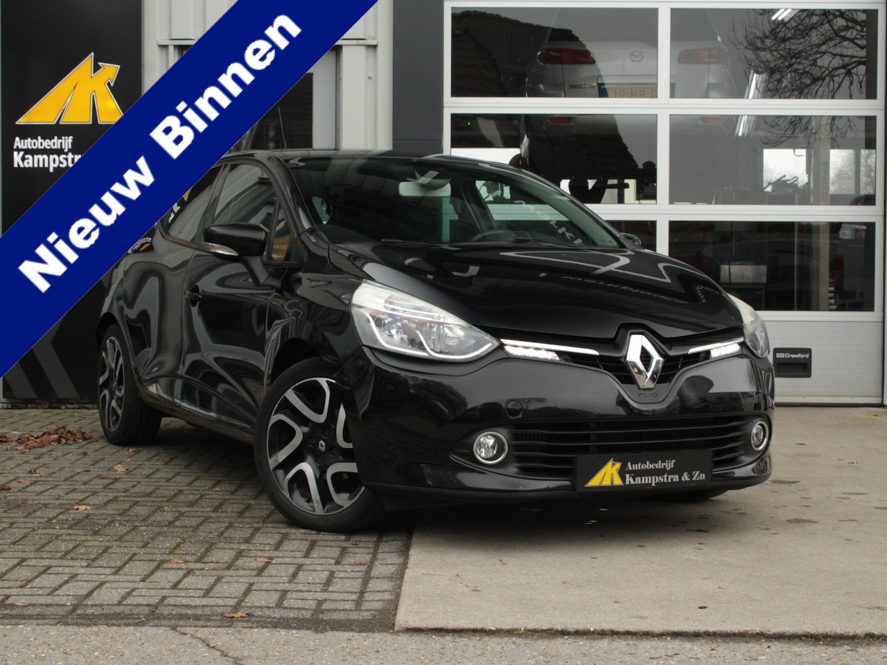 Renault Clio - 0.9 TCe Eco2 Dynamique | Parkeersensoren | Climate Control | Navigatie - AutoWereld.nl