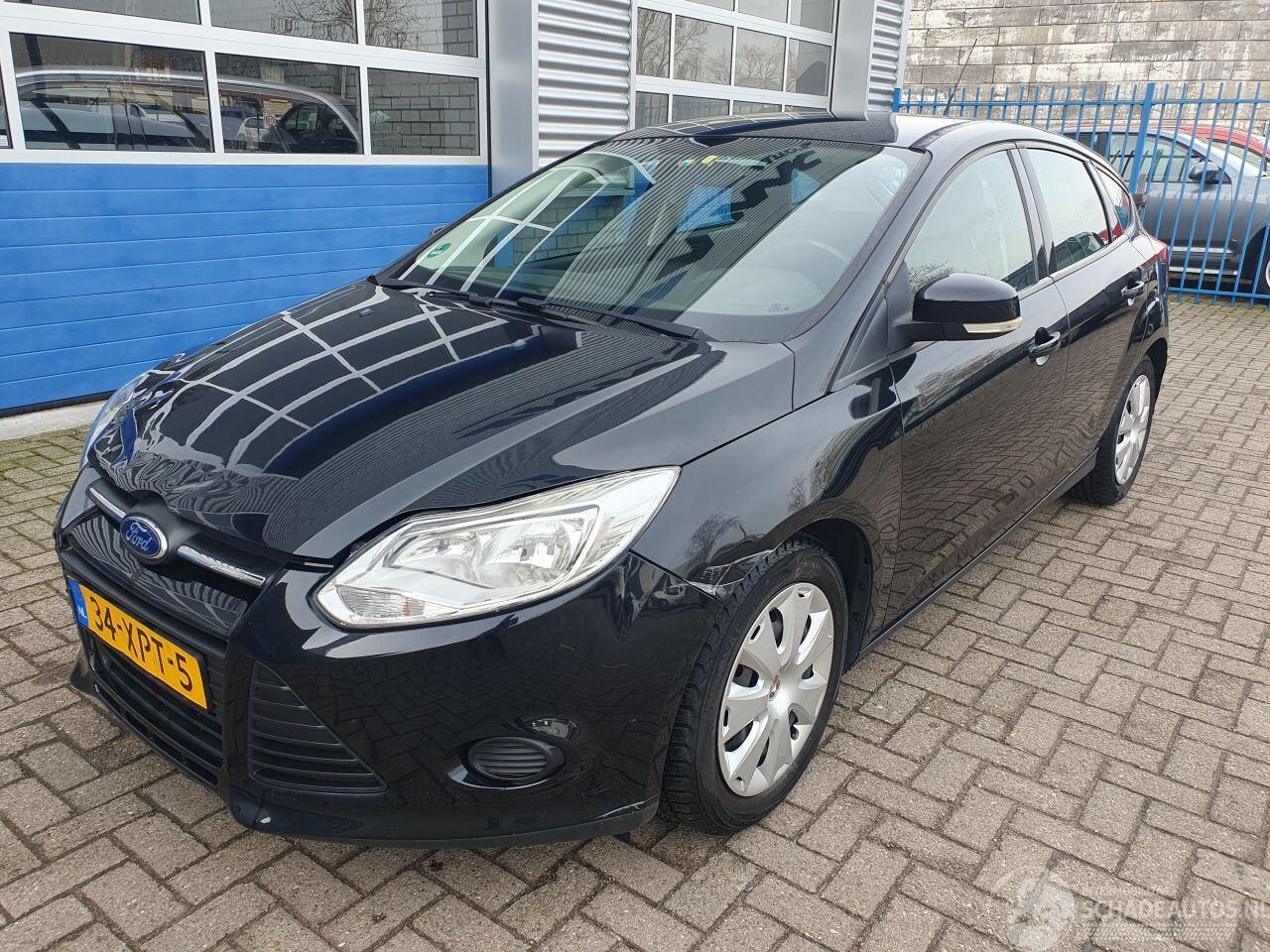 Ford Focus - 1.0 EcoBoost Lease Trend 1.0 EcoBoost Lease Trend - AutoWereld.nl