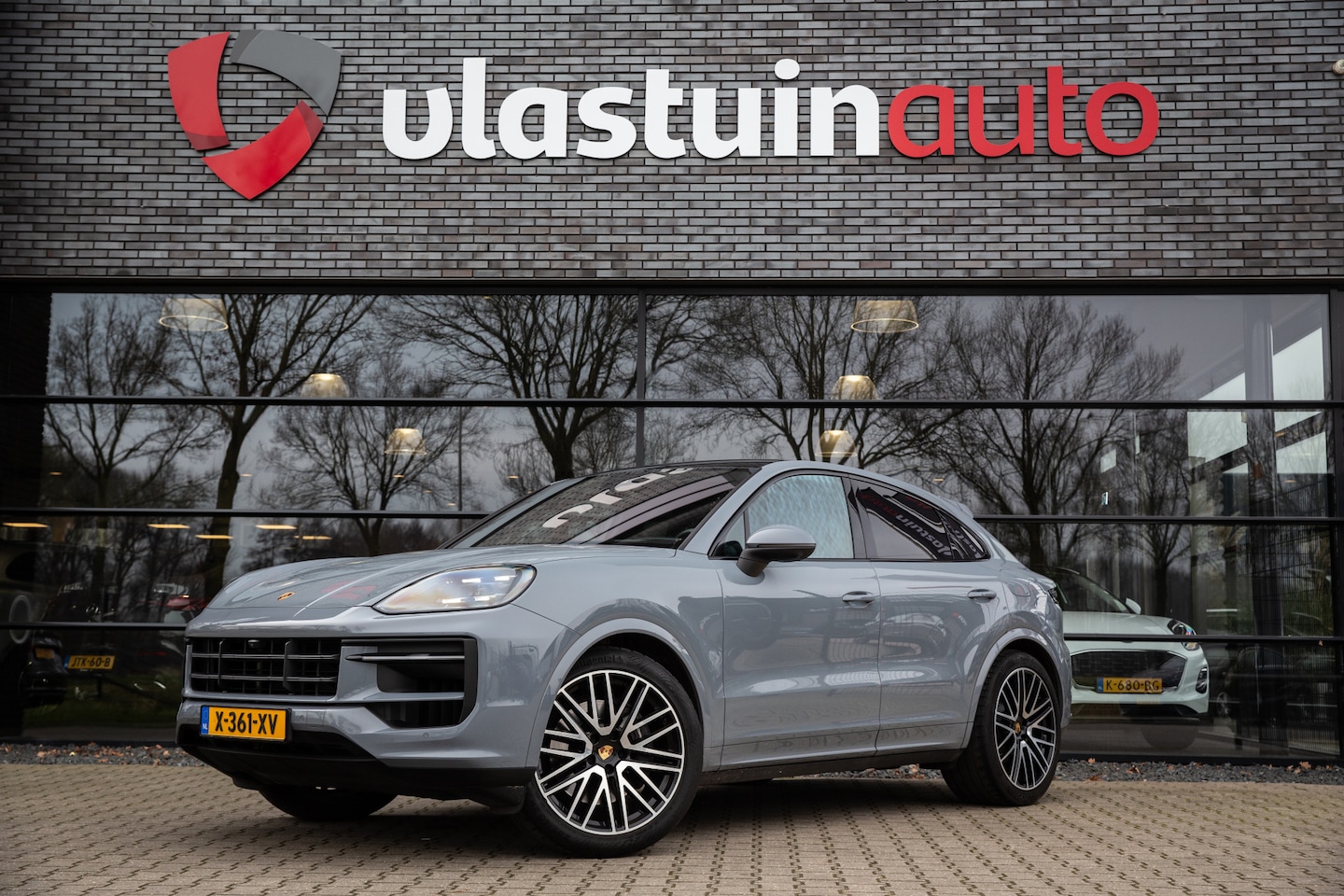Porsche Cayenne Coupé - 3.0 E-Hybrid 3.0 E-Hybrid , Panoramadak, Bose, Trekhaak, Sport Chrono, - AutoWereld.nl