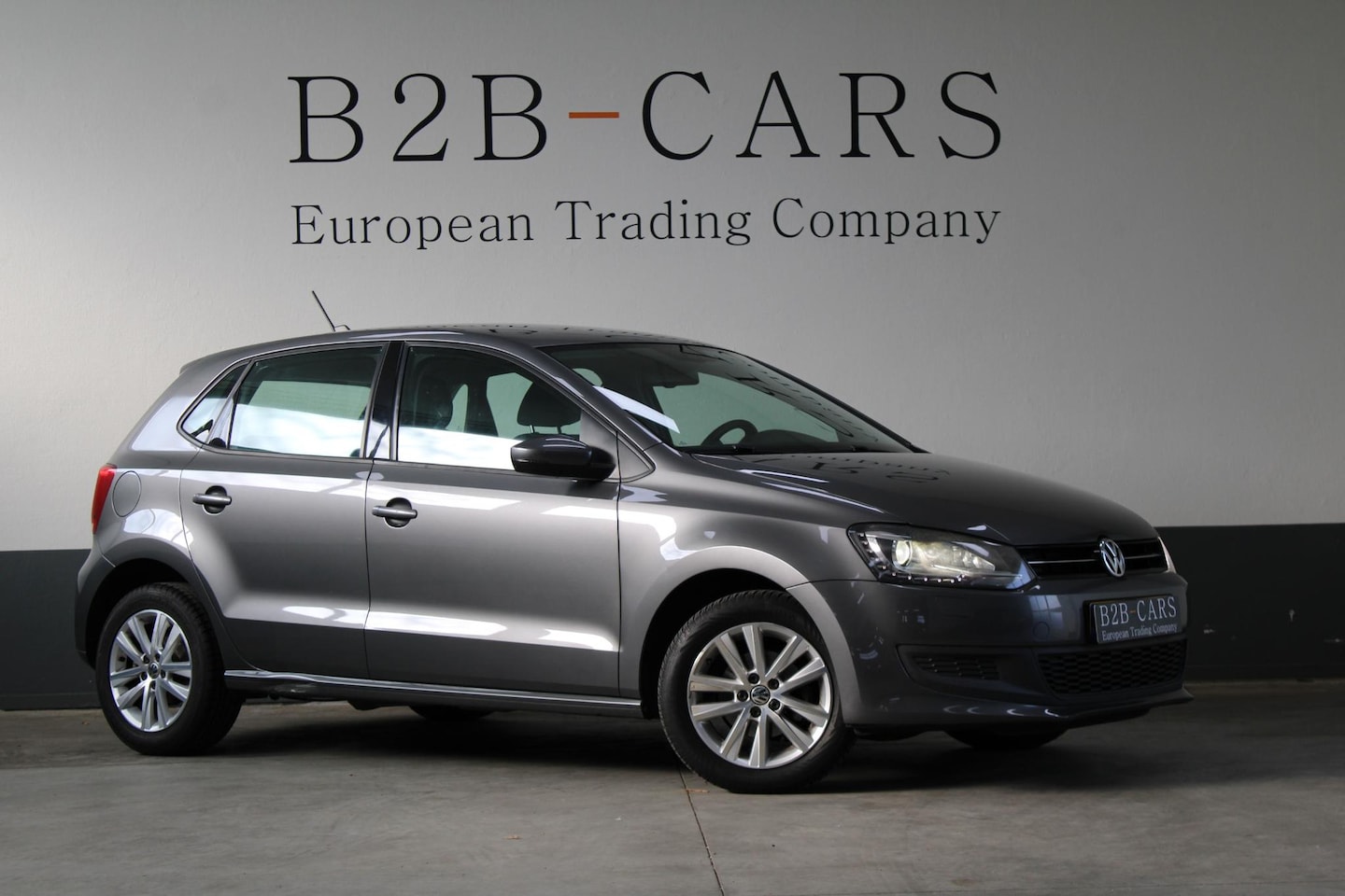 Volkswagen Polo - 1.4-16V Highline Bi-Xenon - Navigatie - Cruise Control - AutoWereld.nl