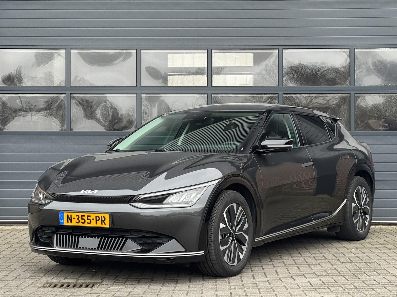 Kia EV6 - PLUS 77.4 kWh I 100% SOH I ADAPTIVE CRUISE CONTROL I APPLE CARPLAY I P-CAMERA - AutoWereld.nl