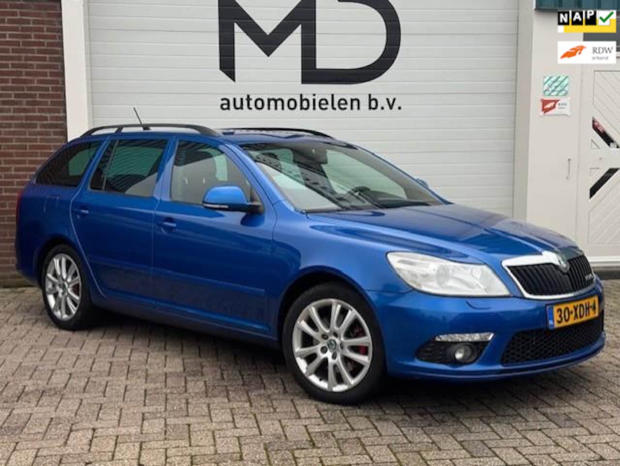 Skoda Octavia Combi - 2.0 TFSI RS - DSG - Perfect onderhouden - AutoWereld.nl