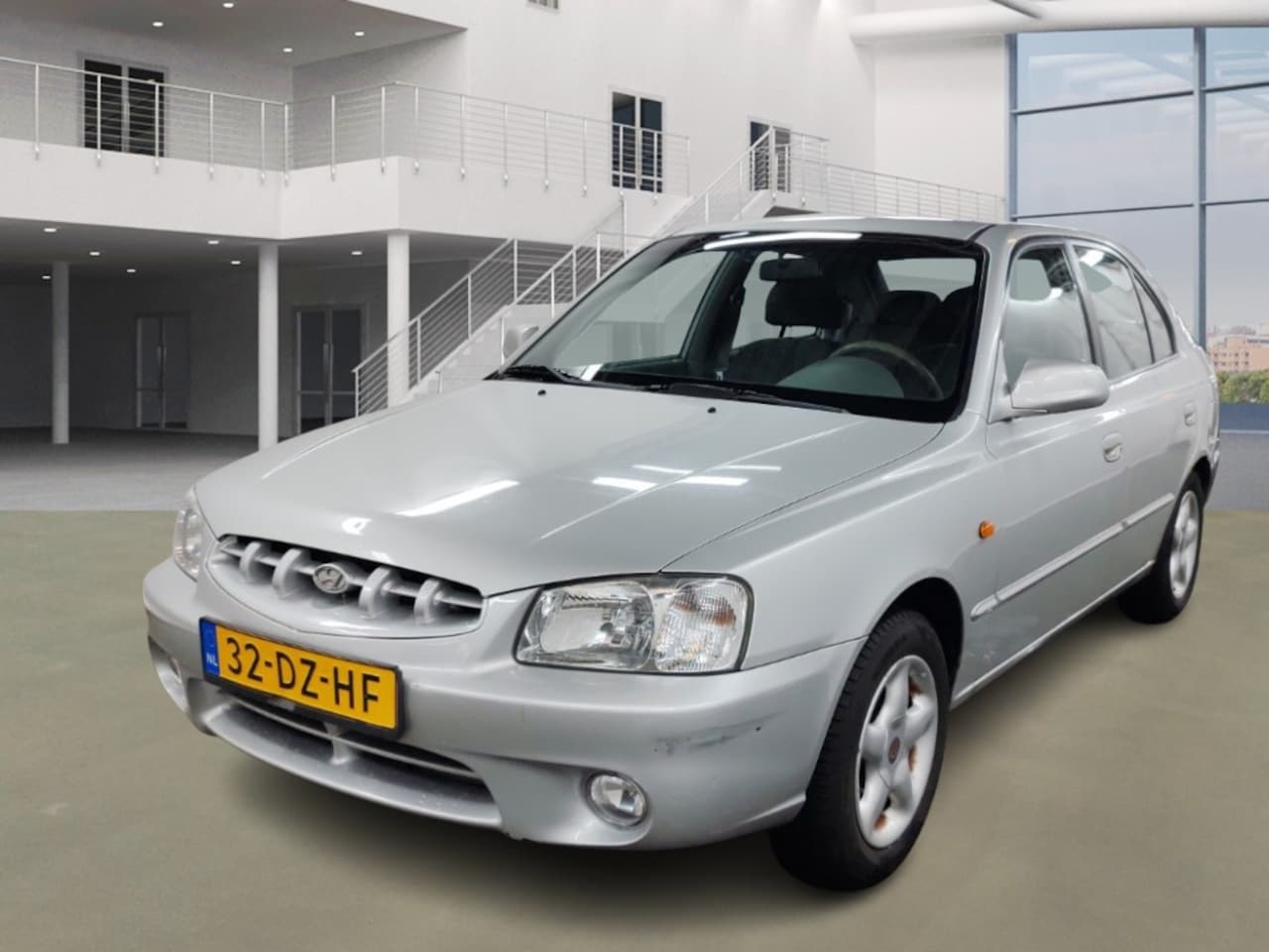 Hyundai Accent - 1.5i GLS/ LAAG KM/ AIRCO - AutoWereld.nl